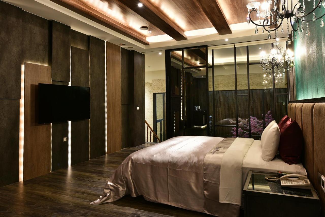Venice Motel Taichung Dış mekan fotoğraf
