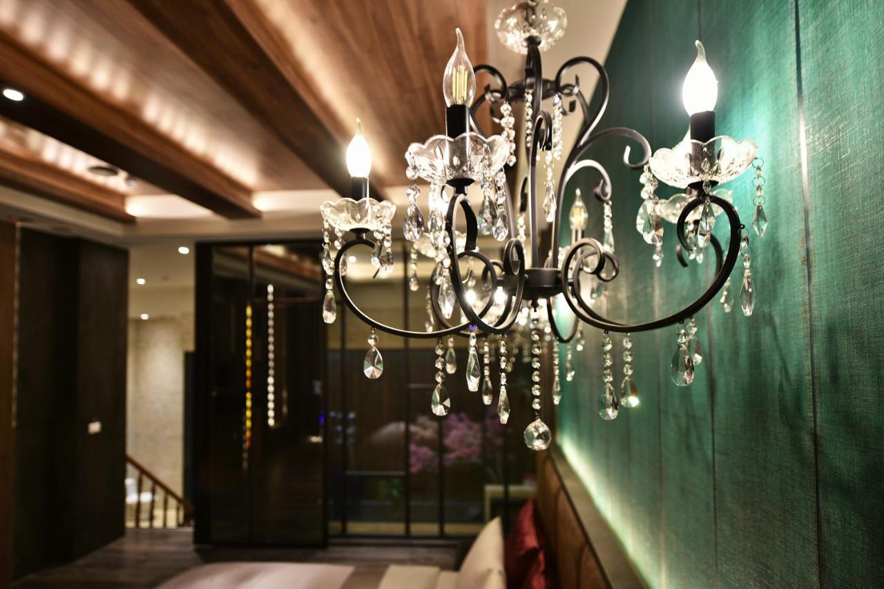 Venice Motel Taichung Dış mekan fotoğraf