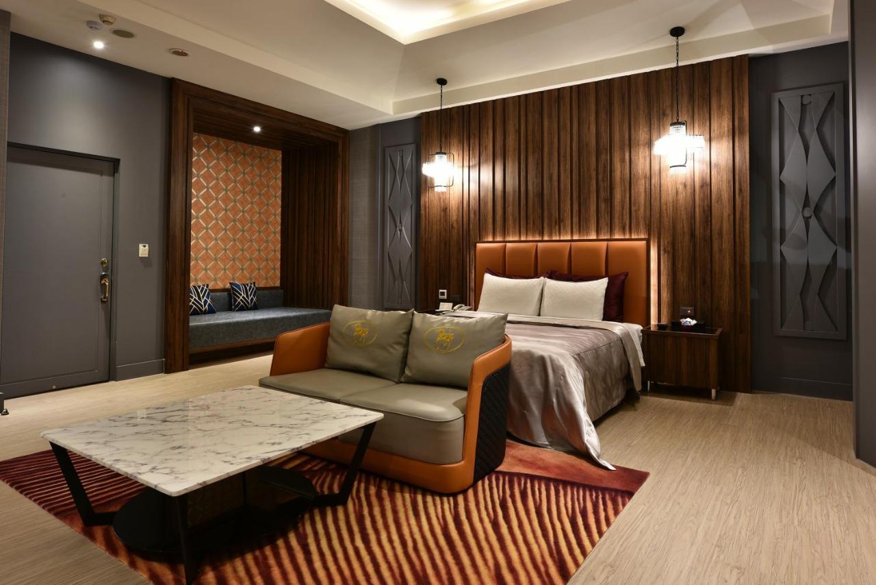 Venice Motel Taichung Dış mekan fotoğraf