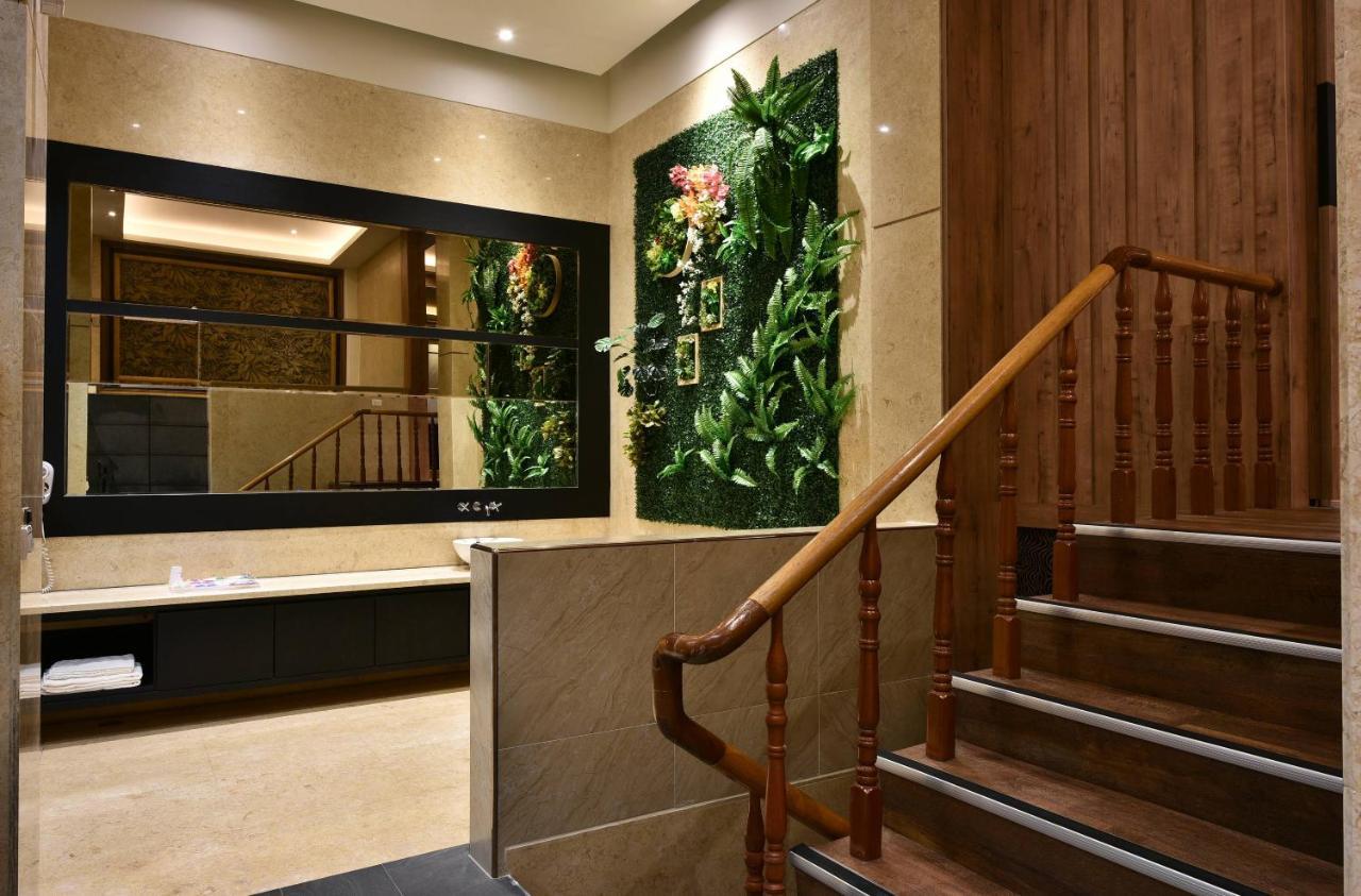 Venice Motel Taichung Dış mekan fotoğraf