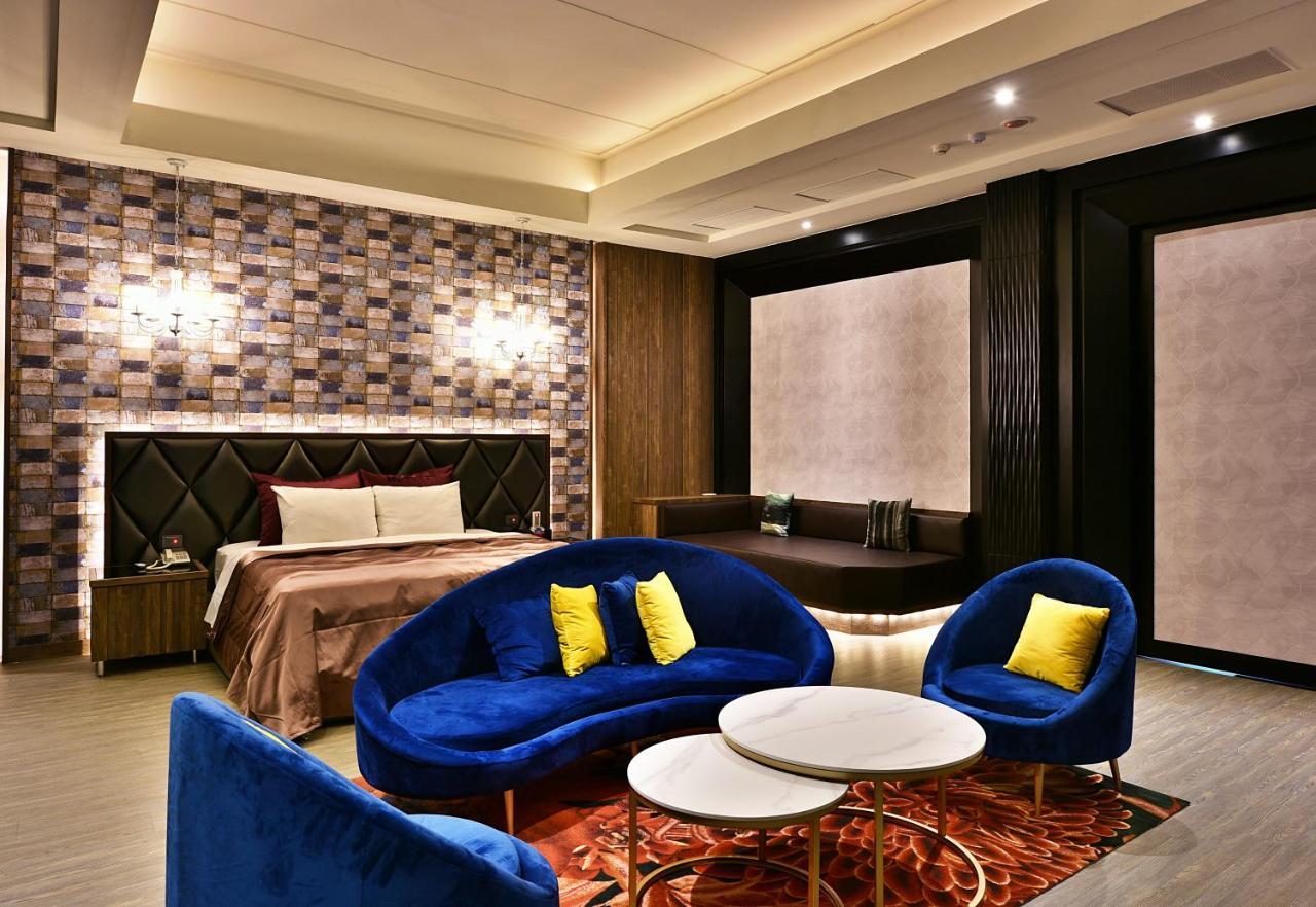 Venice Motel Taichung Dış mekan fotoğraf