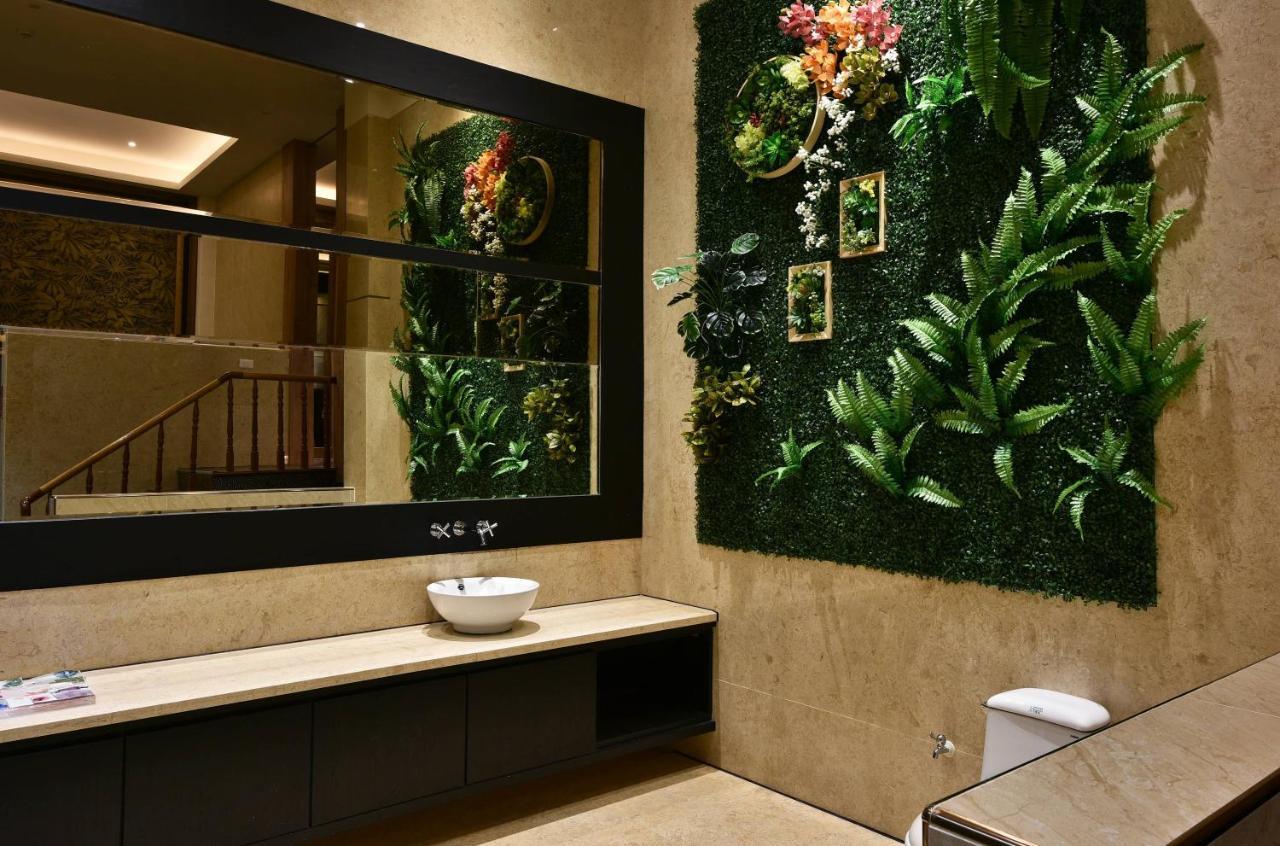 Venice Motel Taichung Dış mekan fotoğraf
