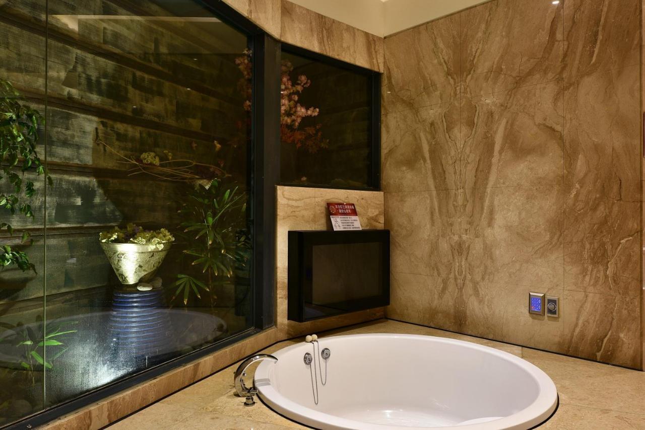 Venice Motel Taichung Dış mekan fotoğraf