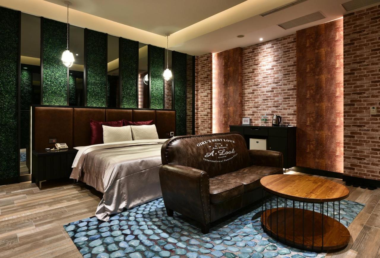 Venice Motel Taichung Dış mekan fotoğraf
