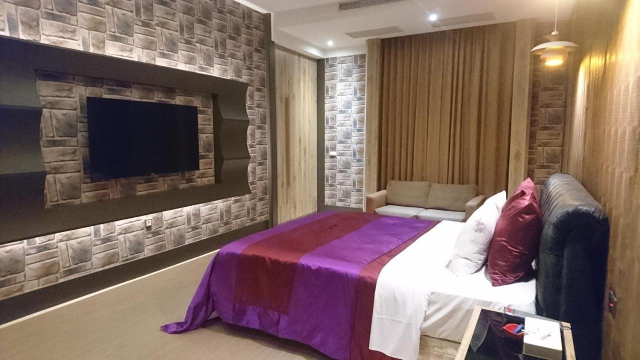 Venice Motel Taichung Dış mekan fotoğraf