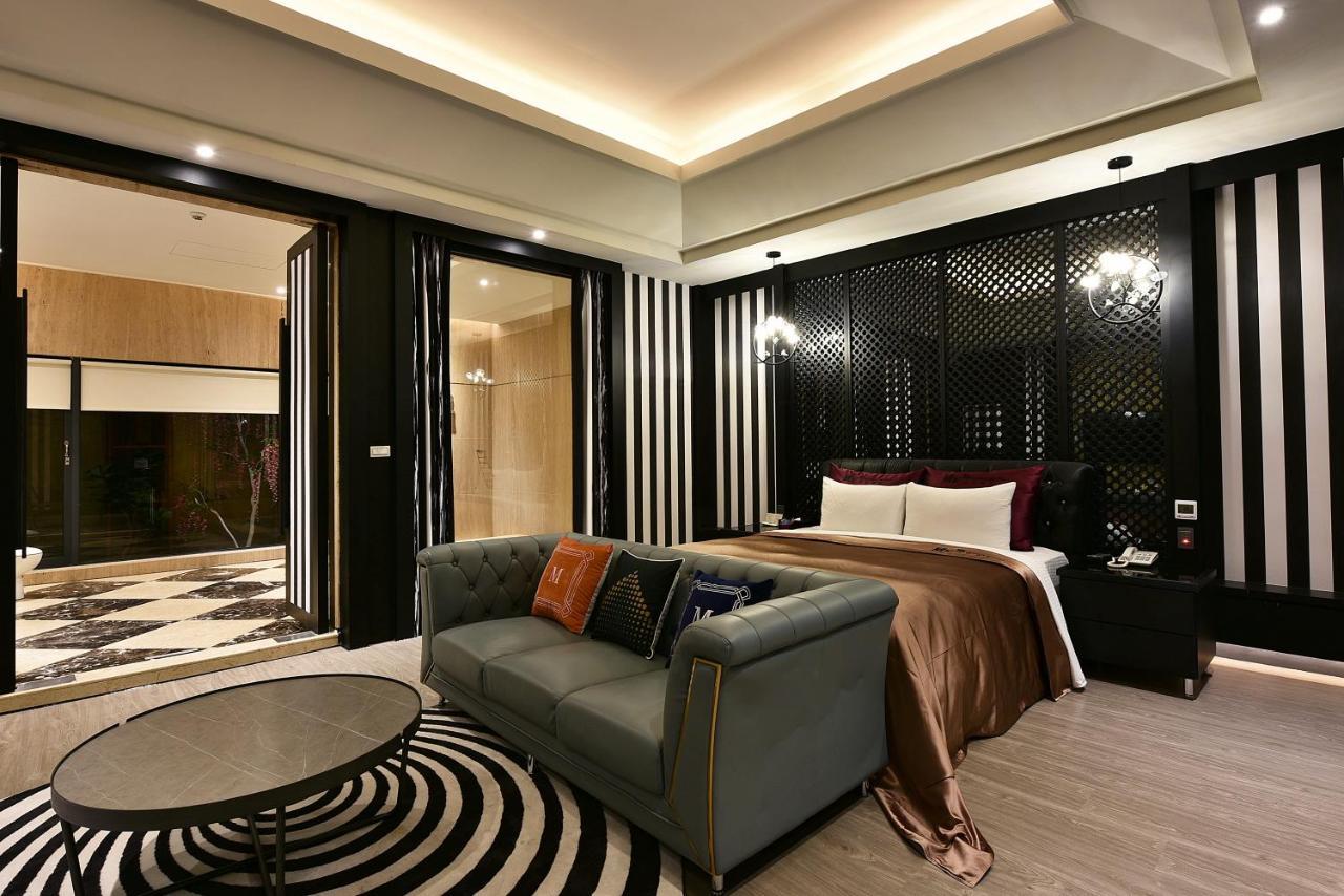 Venice Motel Taichung Dış mekan fotoğraf