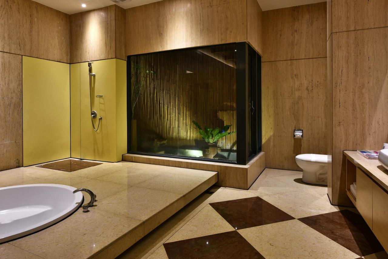 Venice Motel Taichung Dış mekan fotoğraf